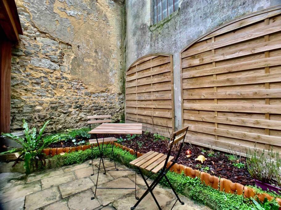 Hello Bayeux - Confort Dans Le Coeur De La Ville Екстер'єр фото